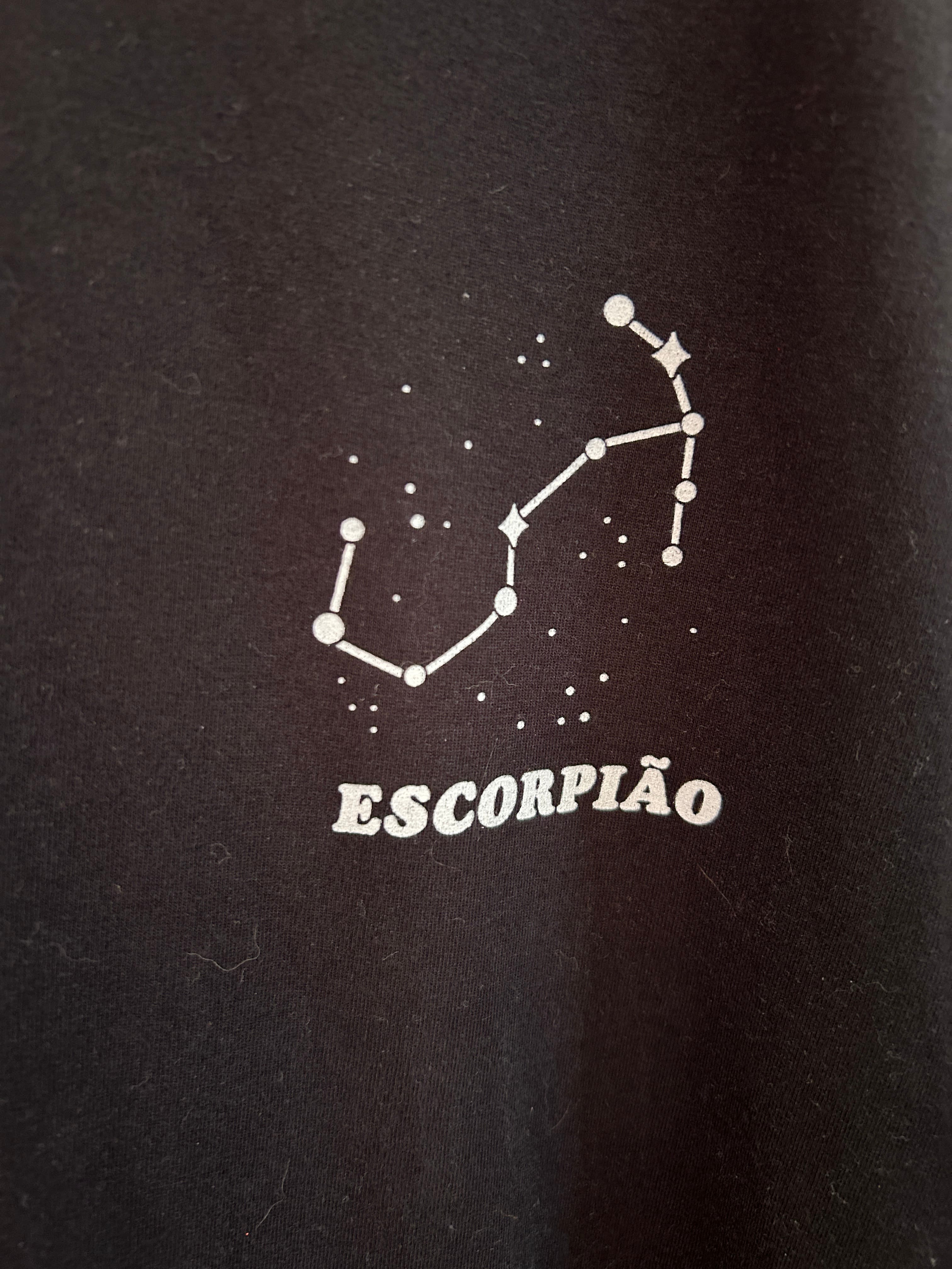 Camiseta preta signo Escorpião  — foto 3