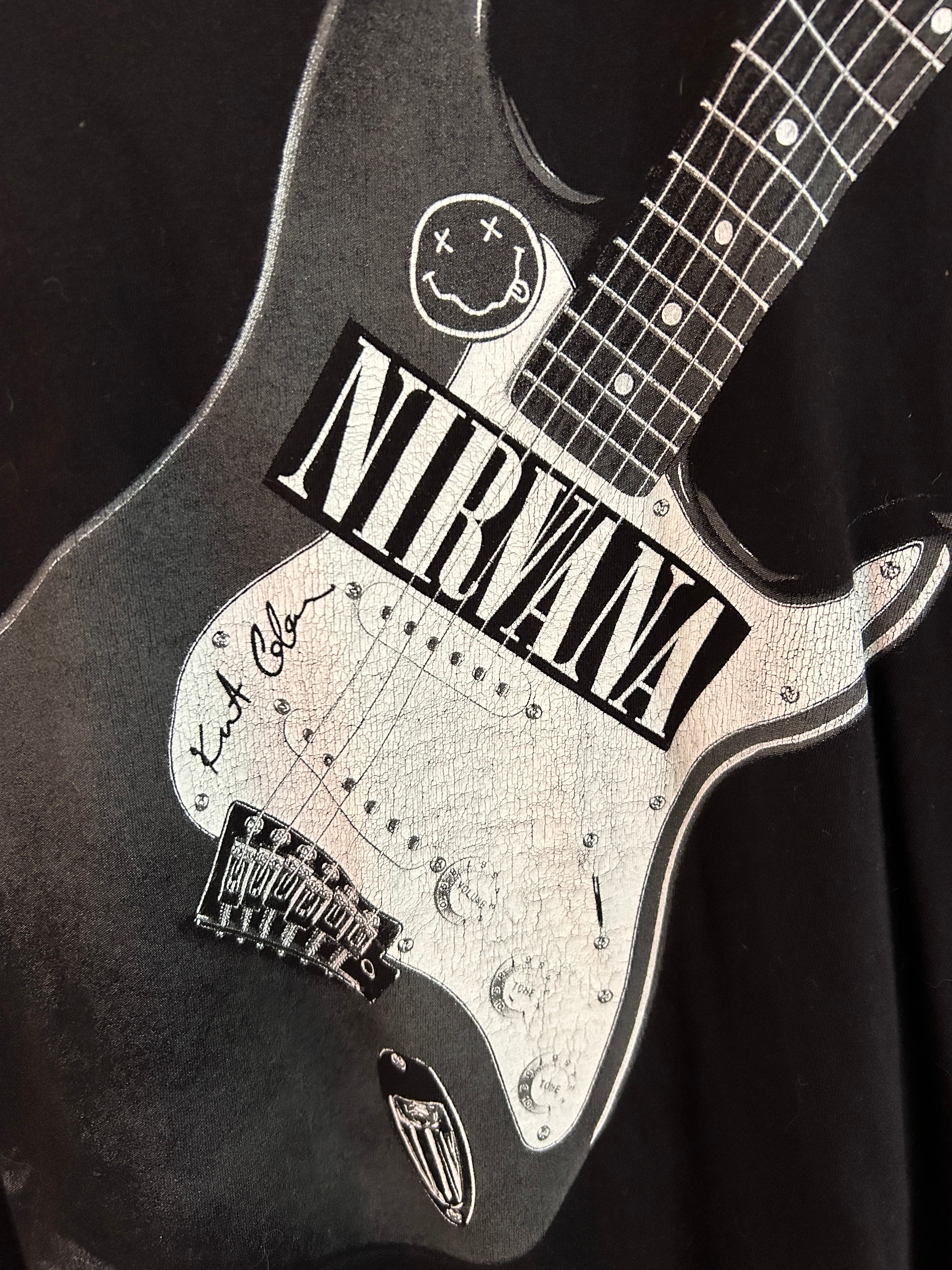 Camiseta Nirvana Guitarra  — foto 3