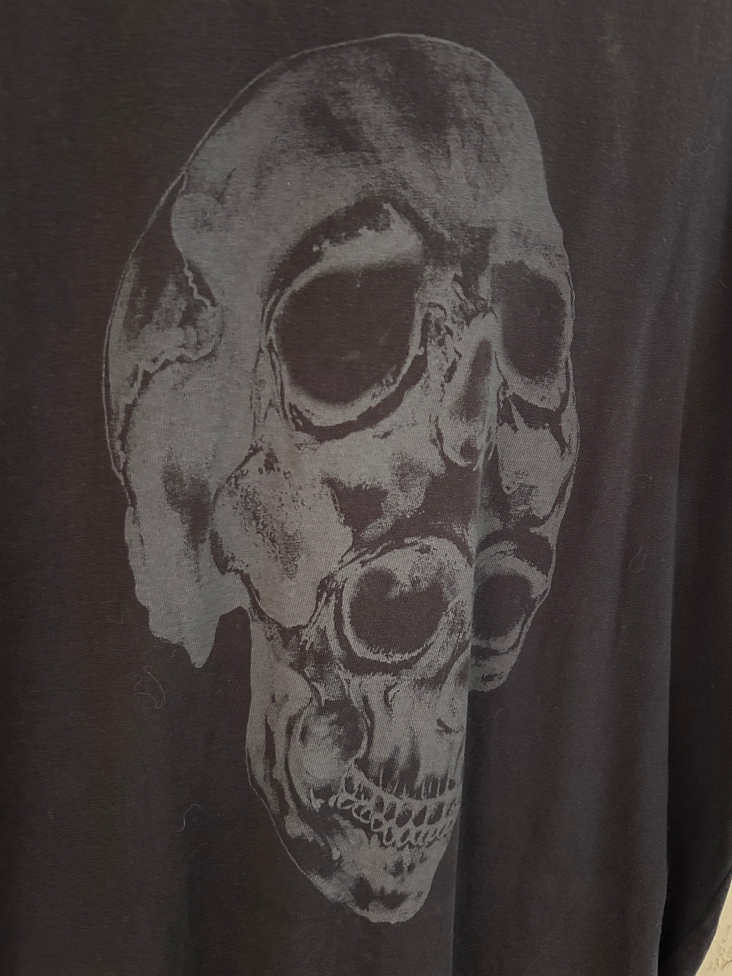 Camiseta long caveira   — foto 3