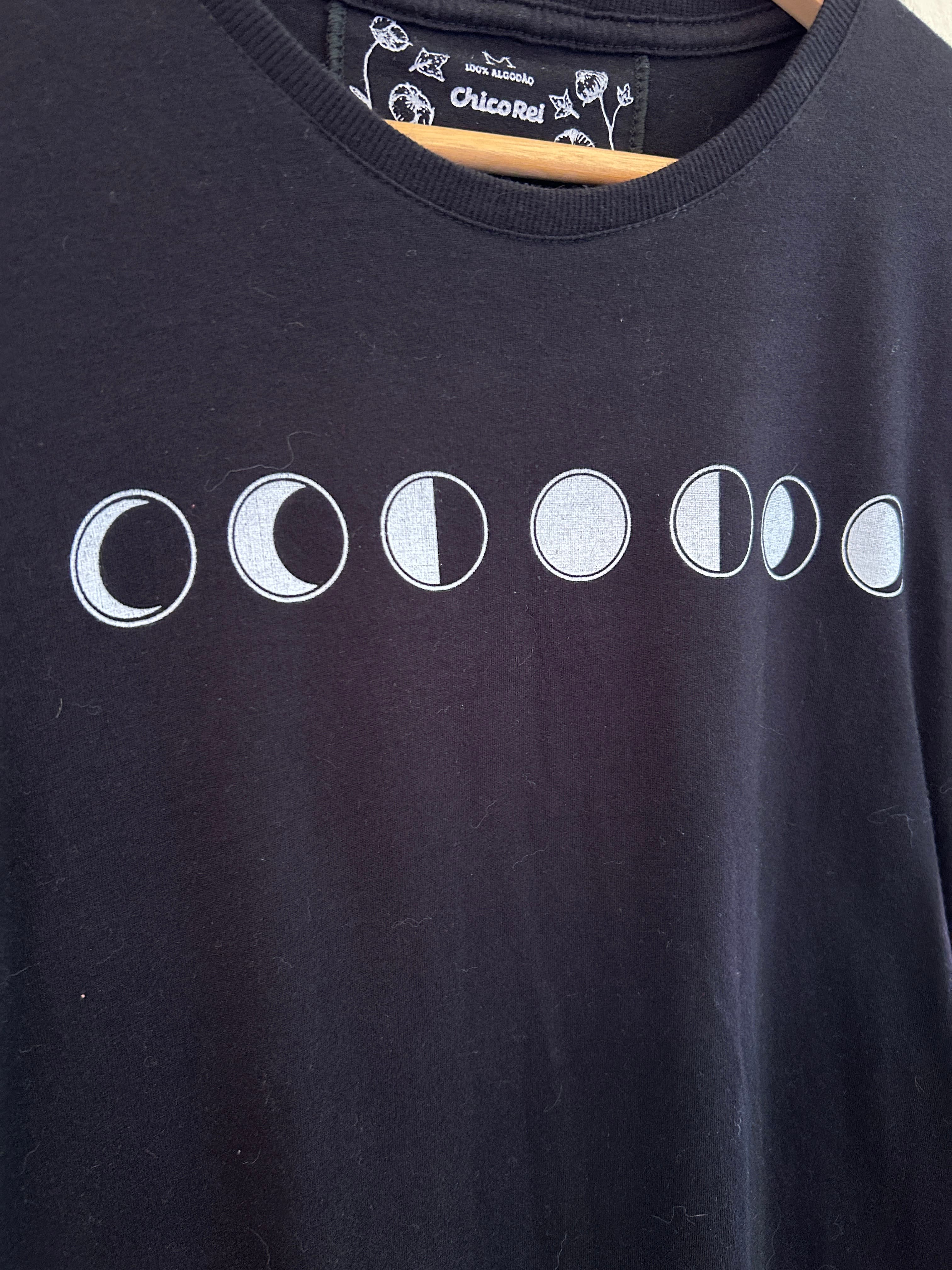 Camiseta preta fases da lua  — foto 3