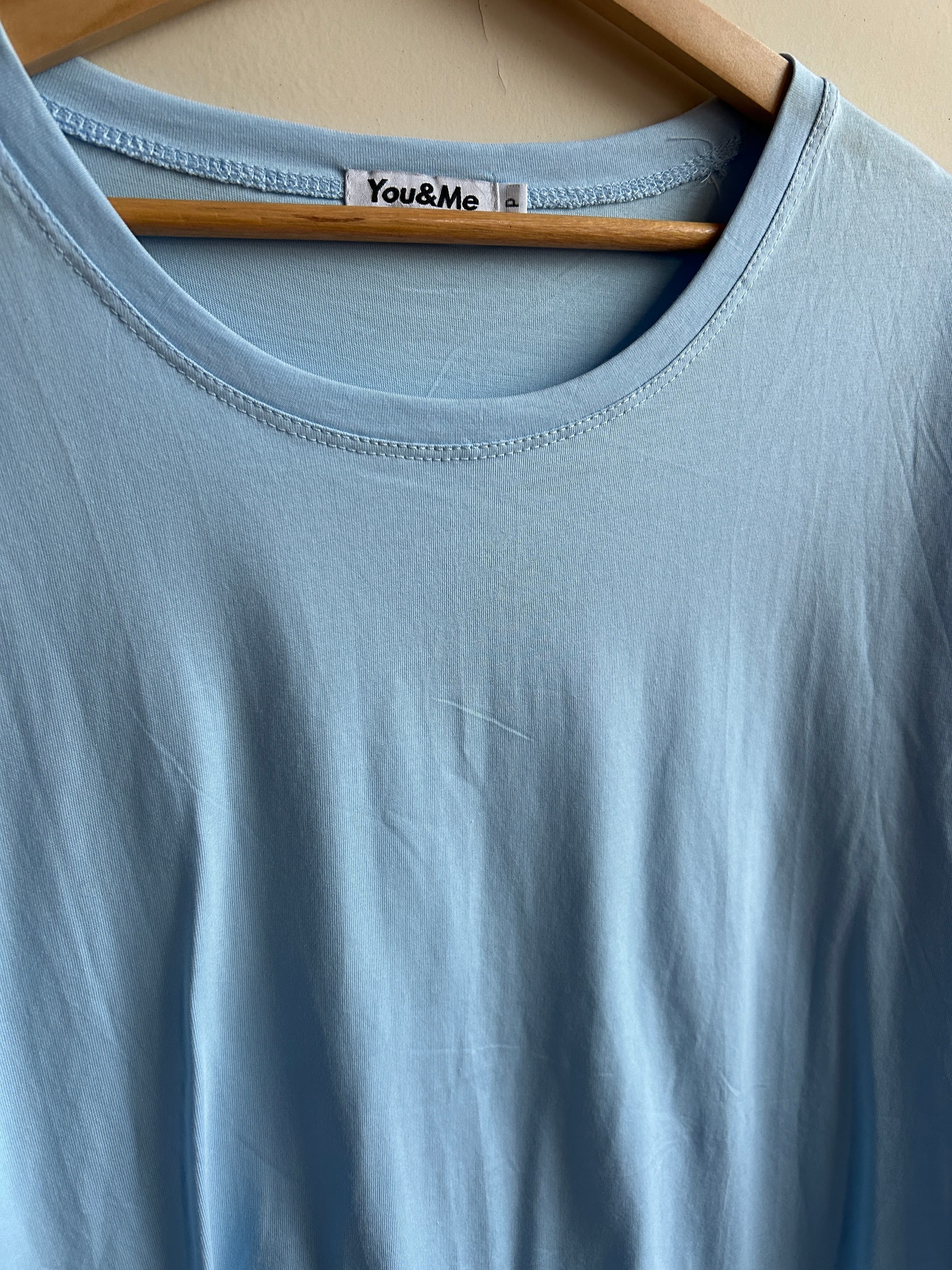 Camiseta básica azul bebê — foto 3