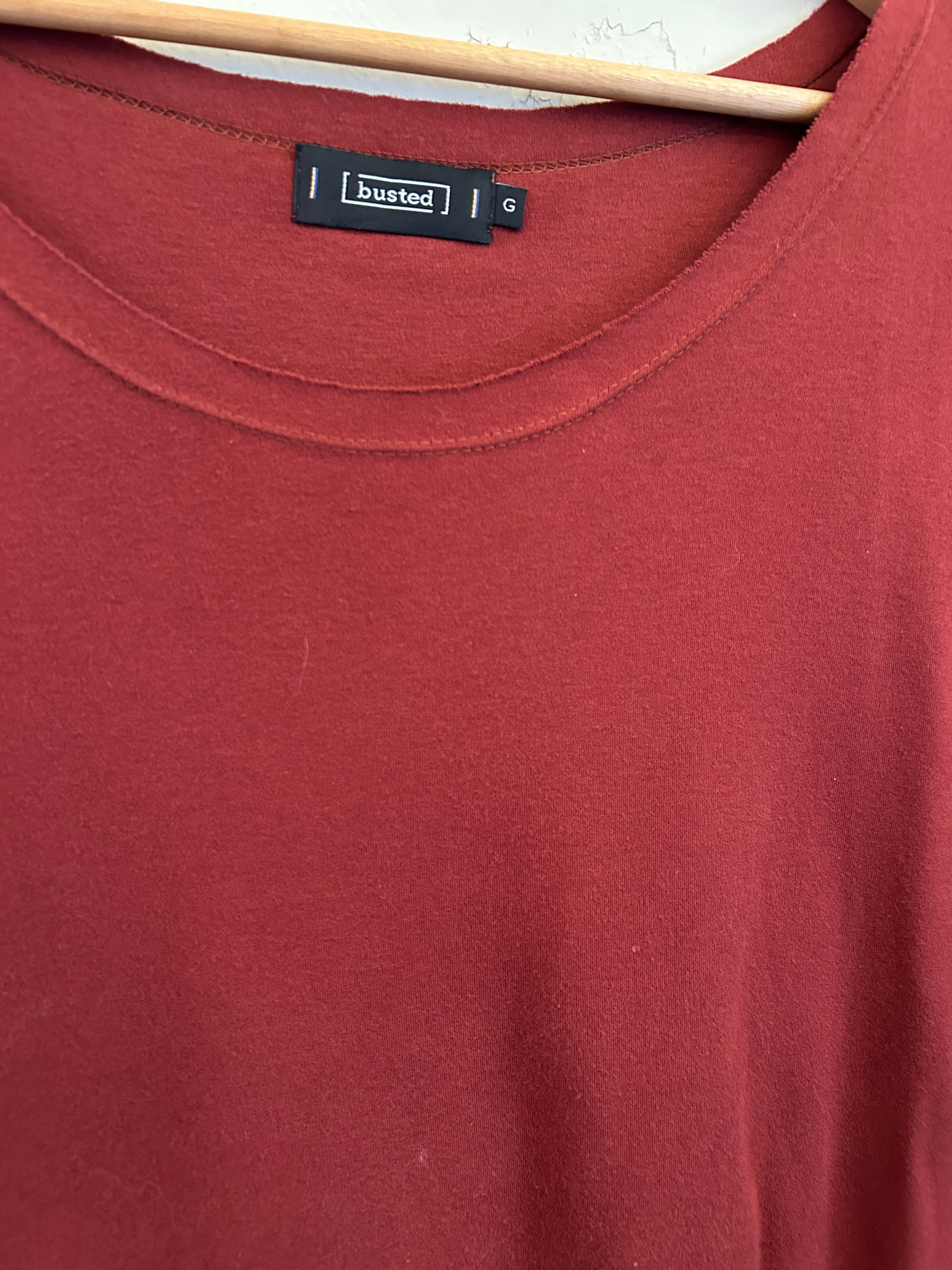 Camiseta lisa decote canoa  — foto 3