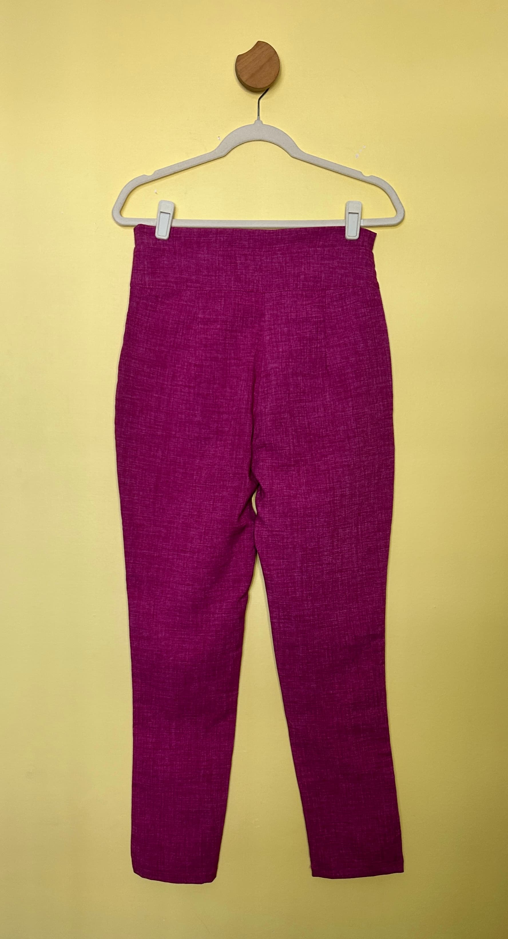 Calça cenoura alfaiataria  — foto 2
