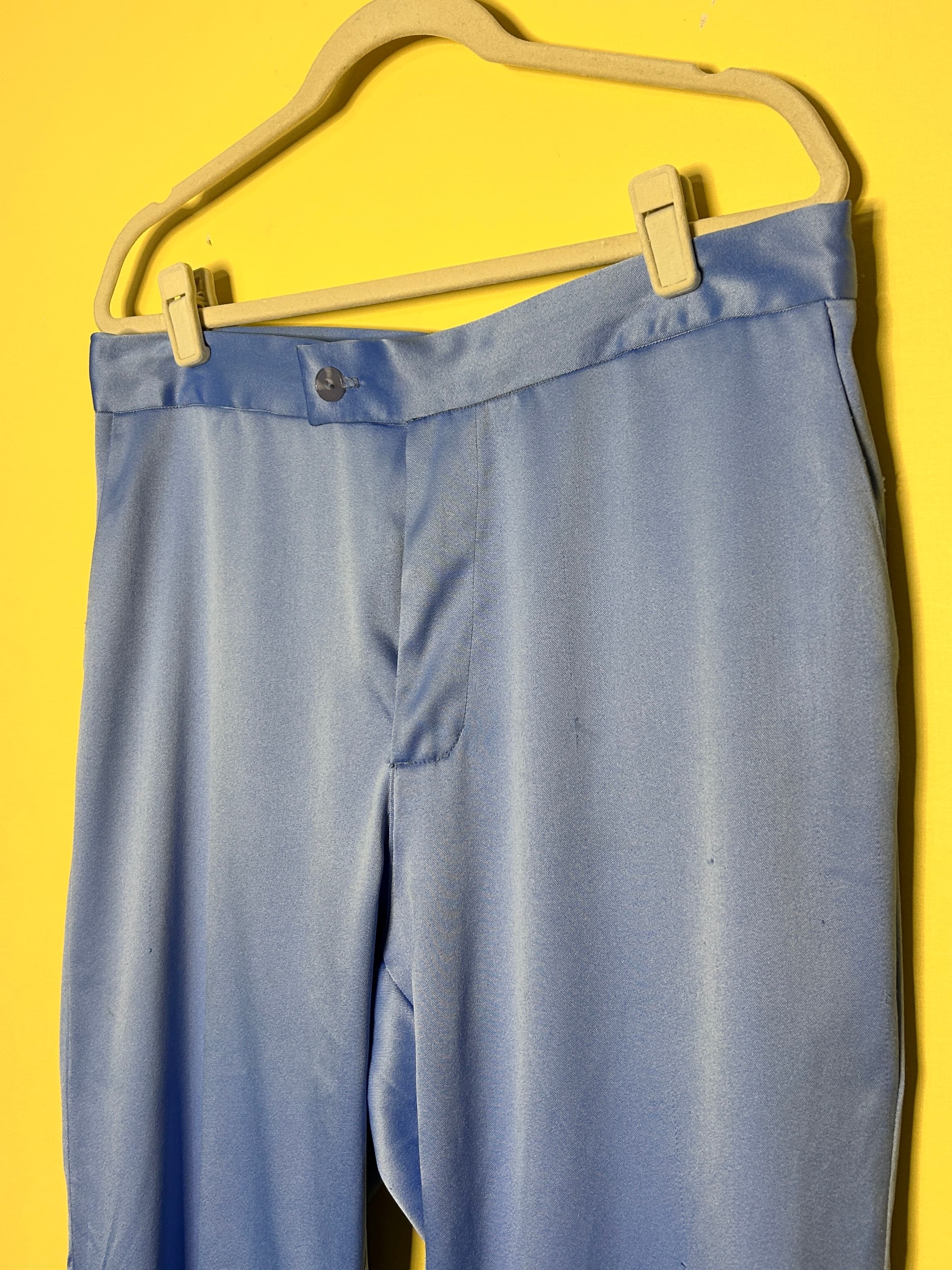 Calça reta acetinada alfaiataria — foto 3