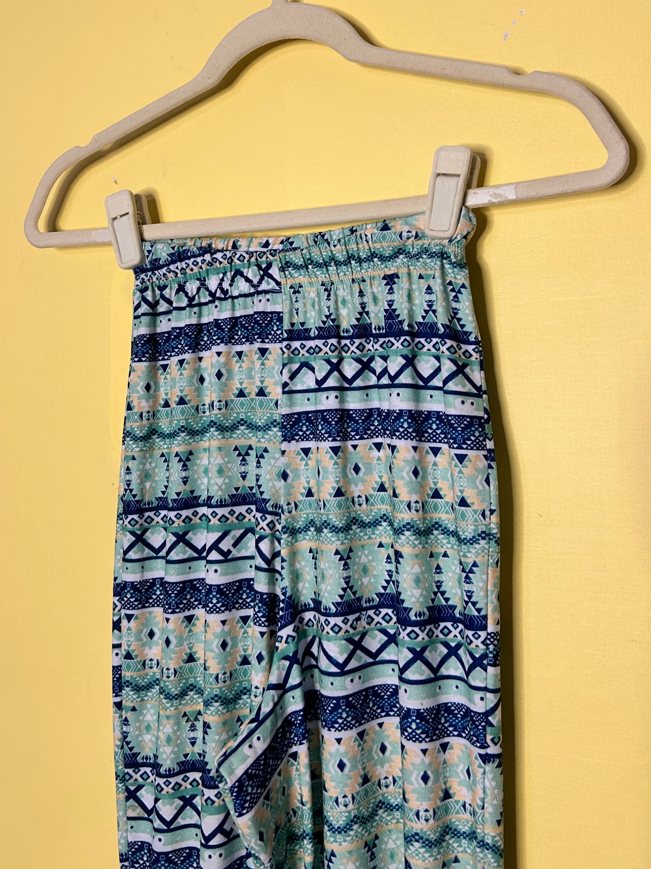 Calça flare estampa geométrica — foto 3
