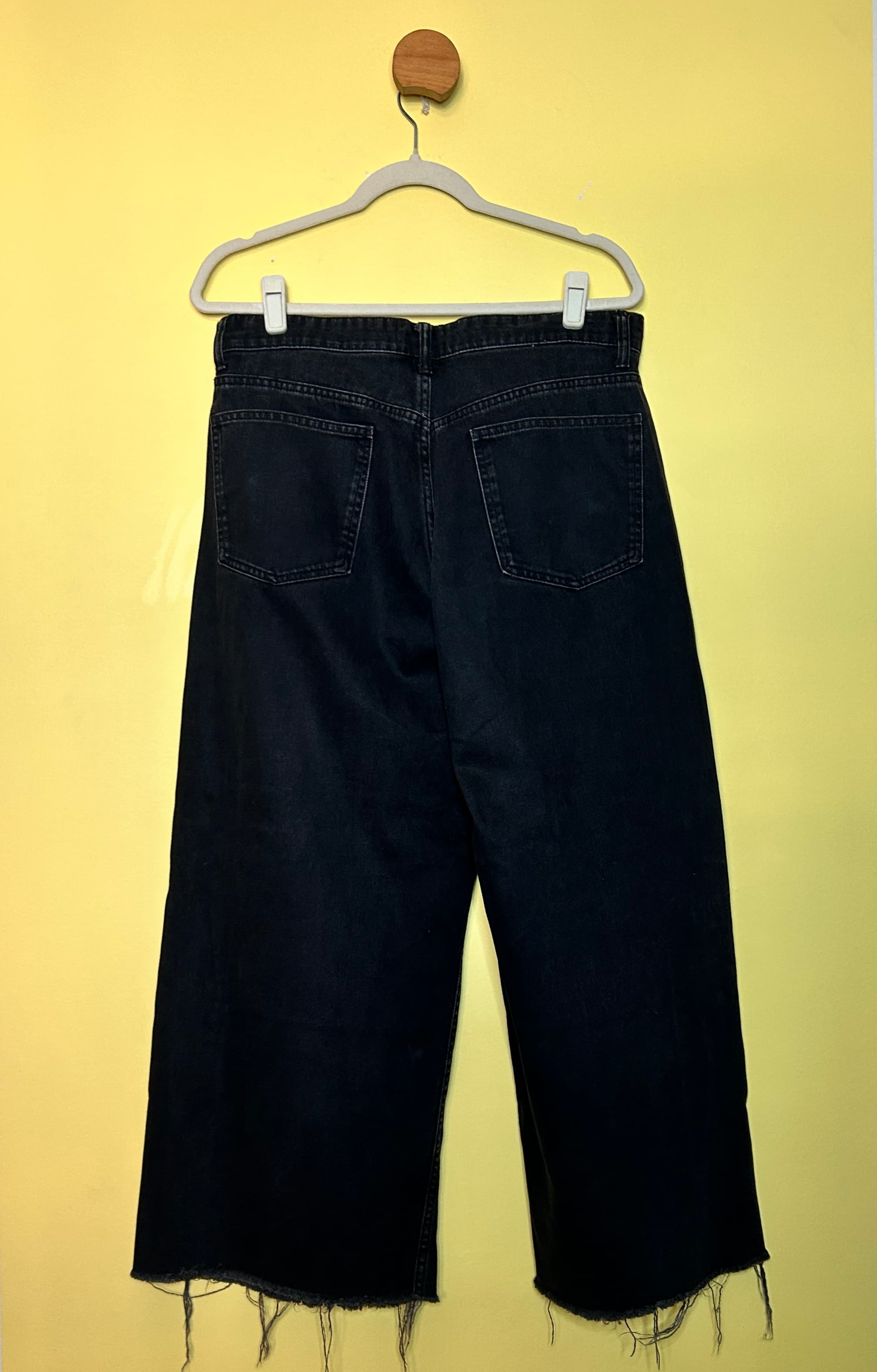 Calça jeans pantacourt Zara — foto 2