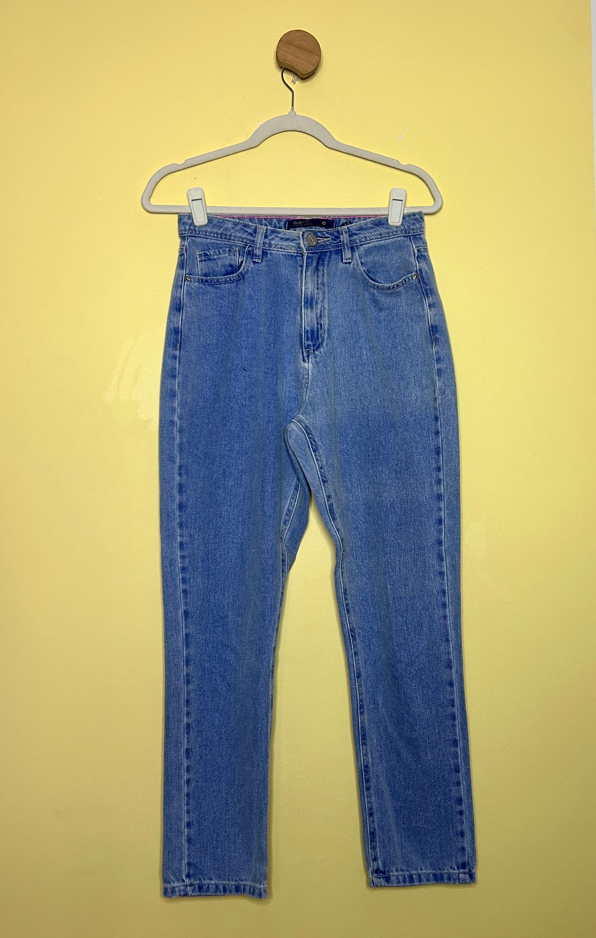 Calça mom básica