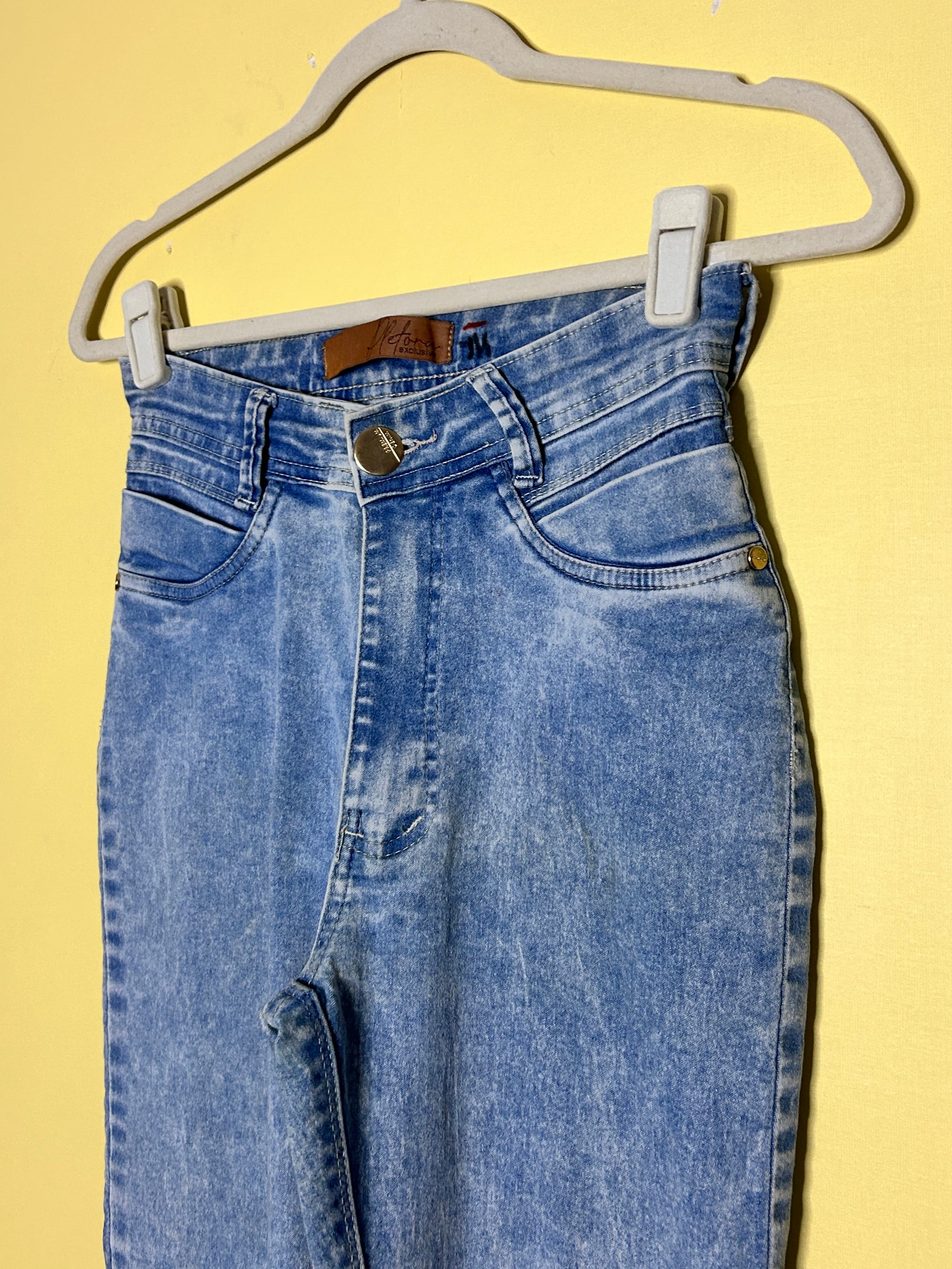 Calça skinny cintura alta Pletora — foto 3