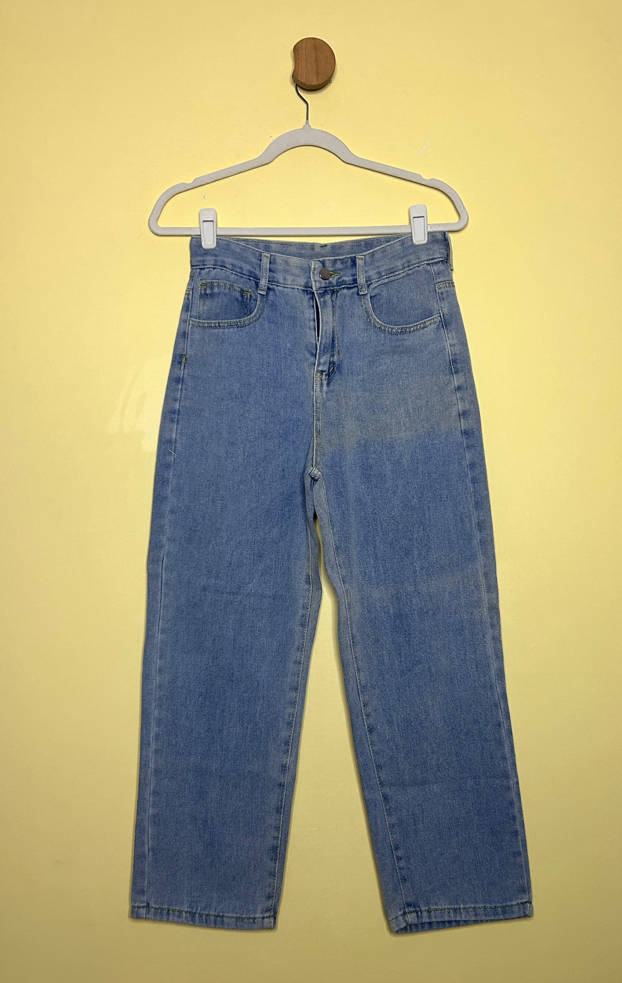 Calça mom