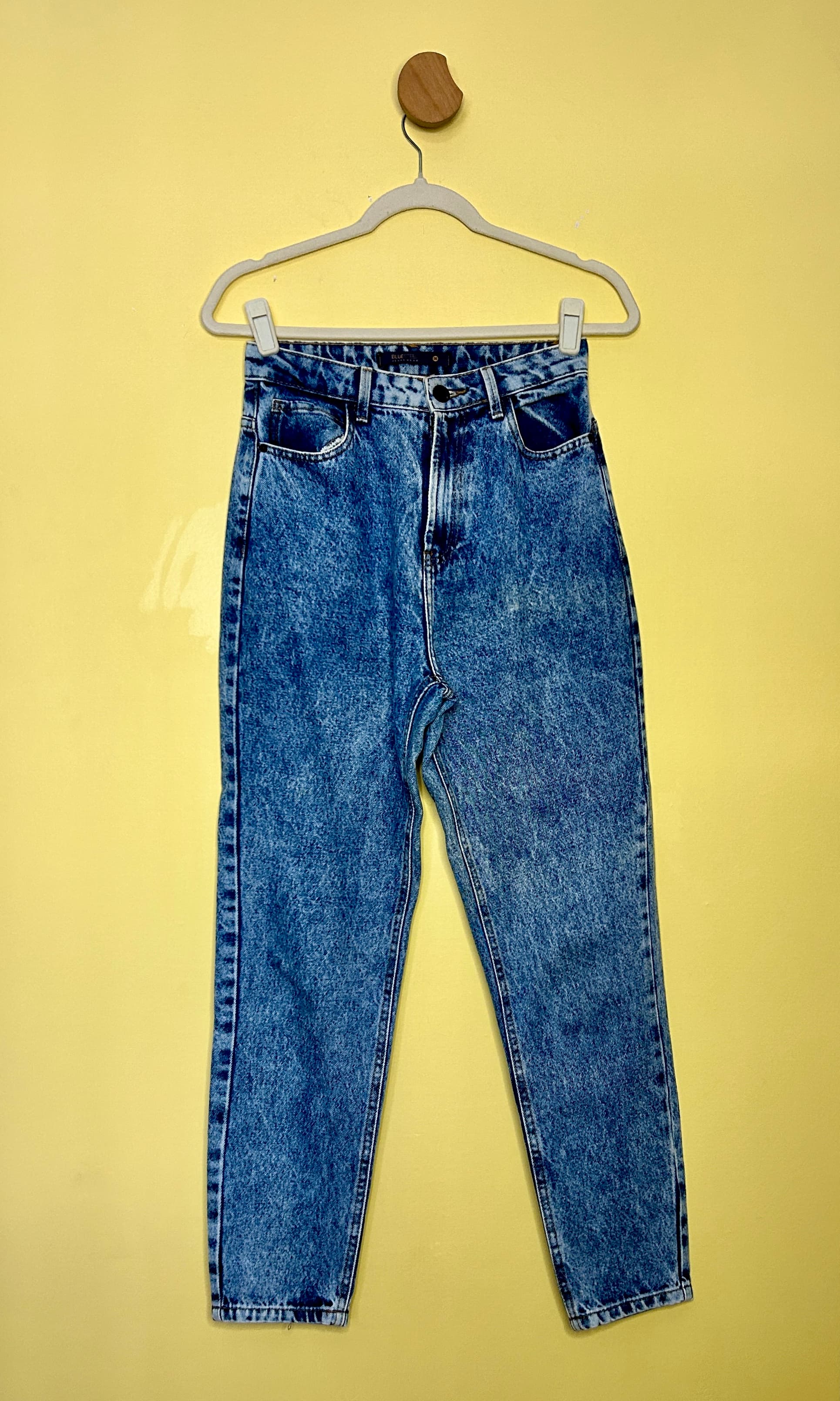 Calça jeans mom
