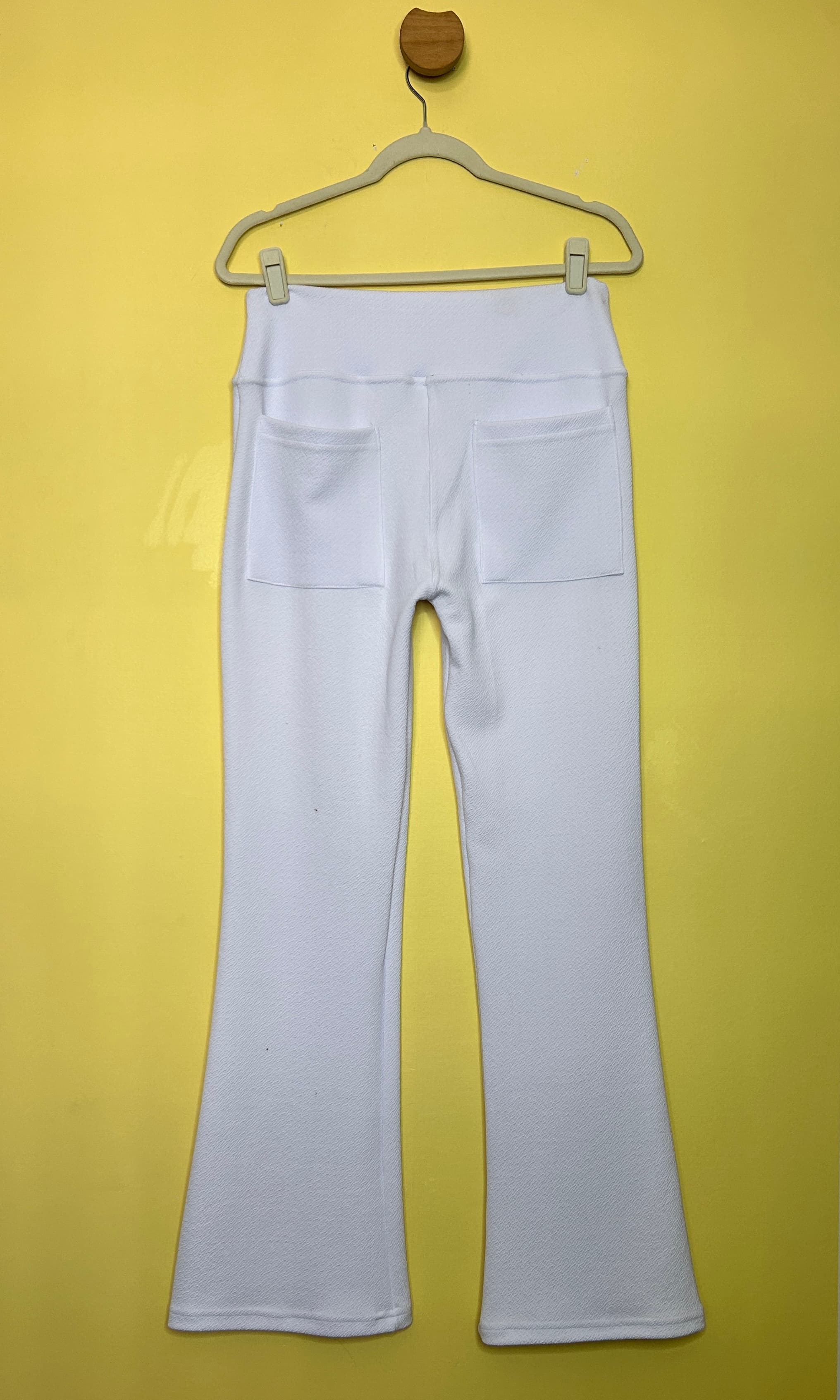 Calça flare elastano  — foto 2