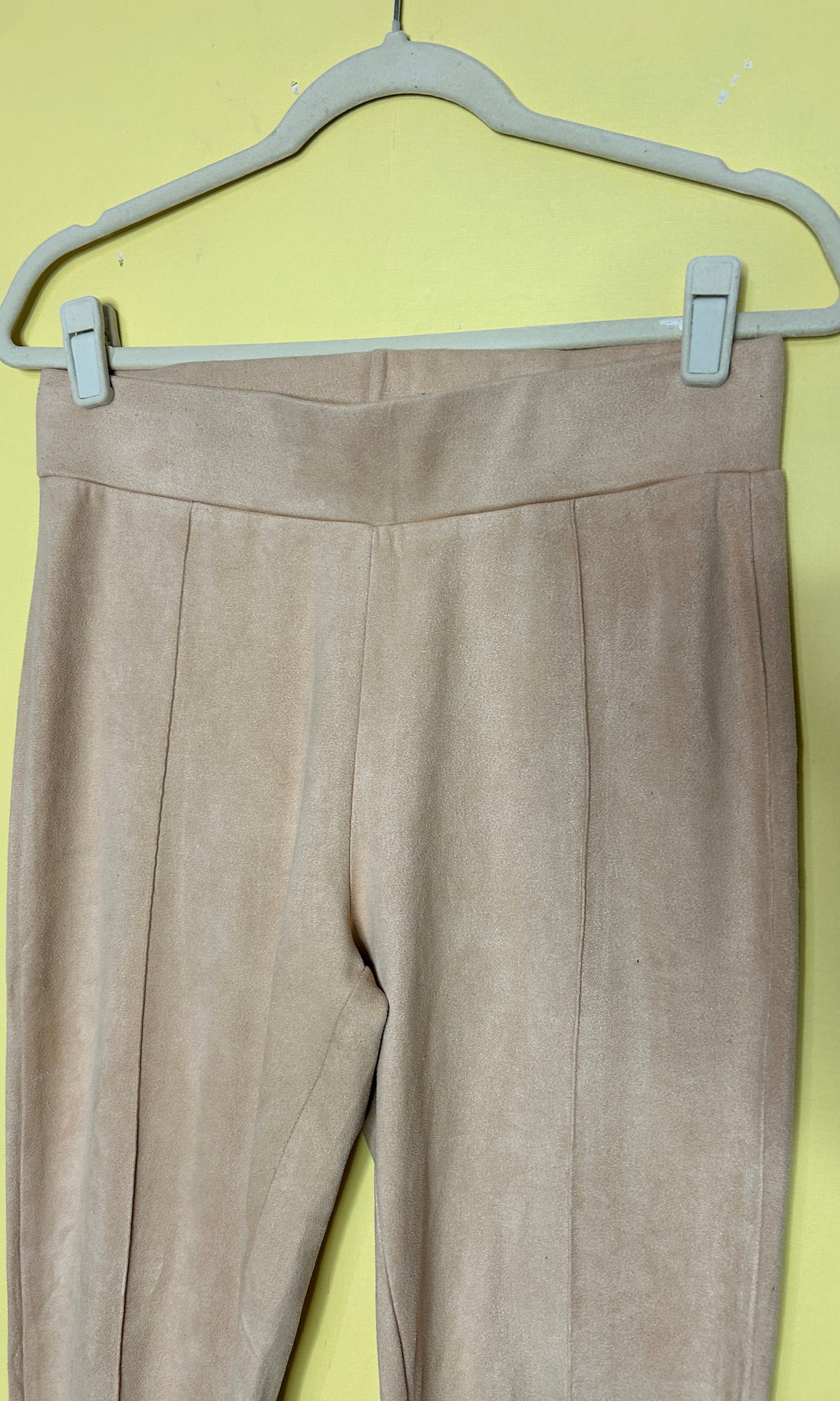 Calça skinny camurça  — foto 3