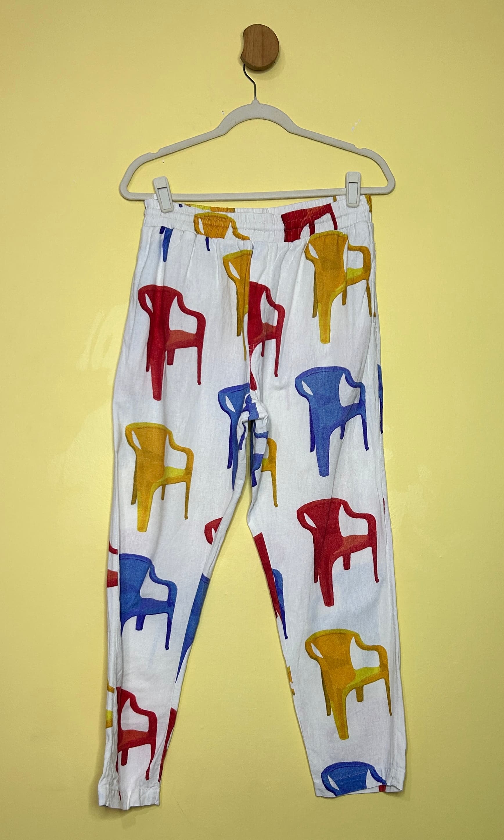 Calça jogger linho cadeiras 