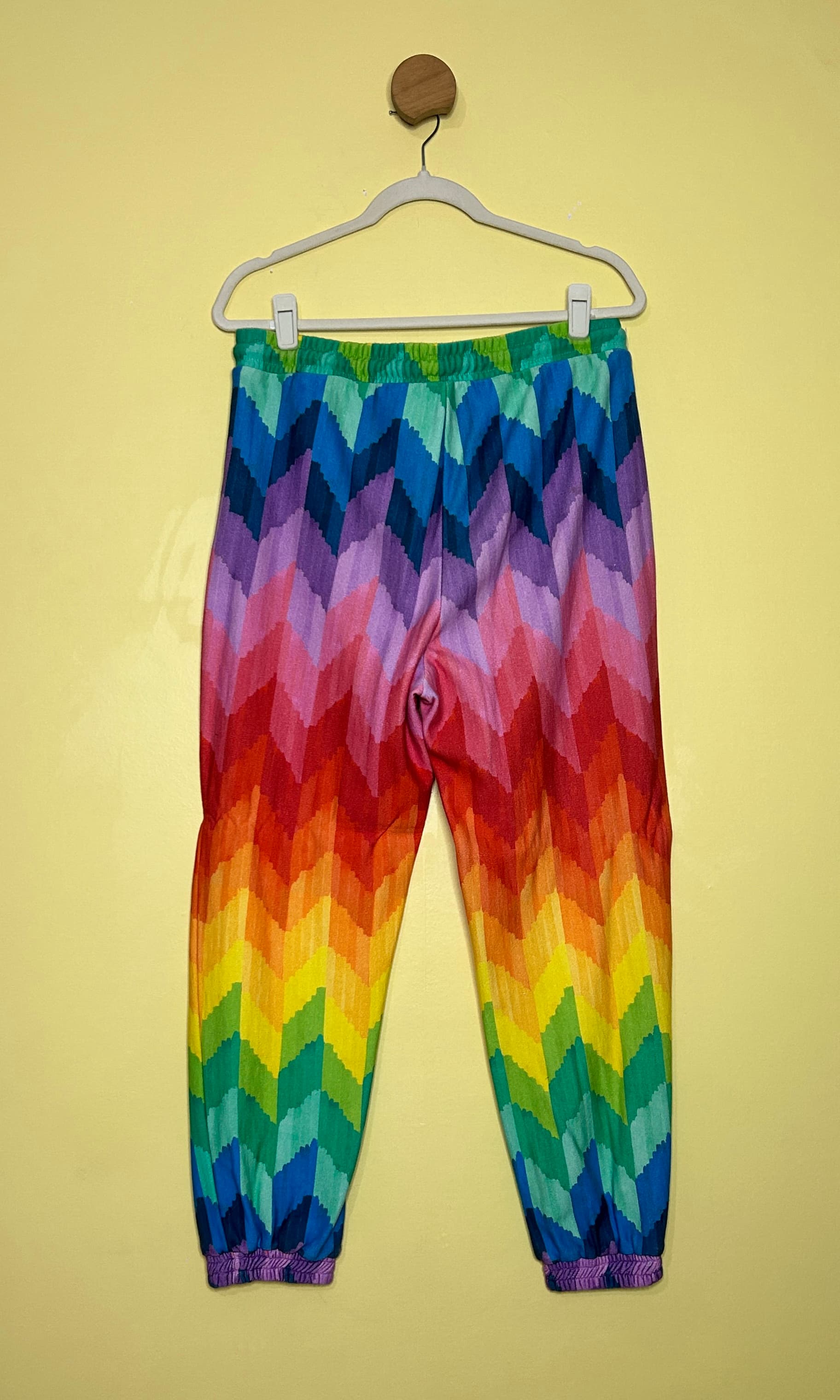 Calça moletom jogger estampada — foto 2