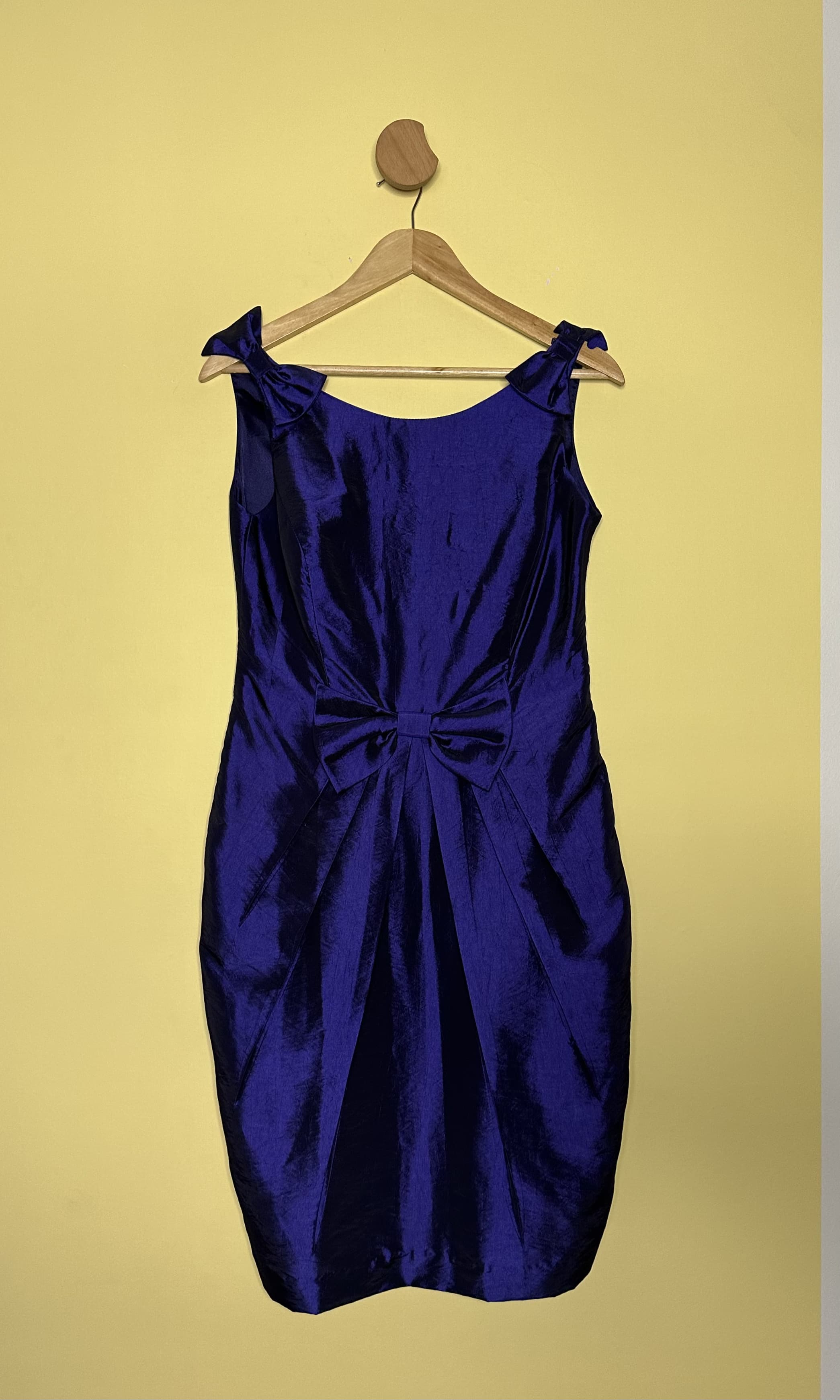 Vestido midi regata holográfico laço
