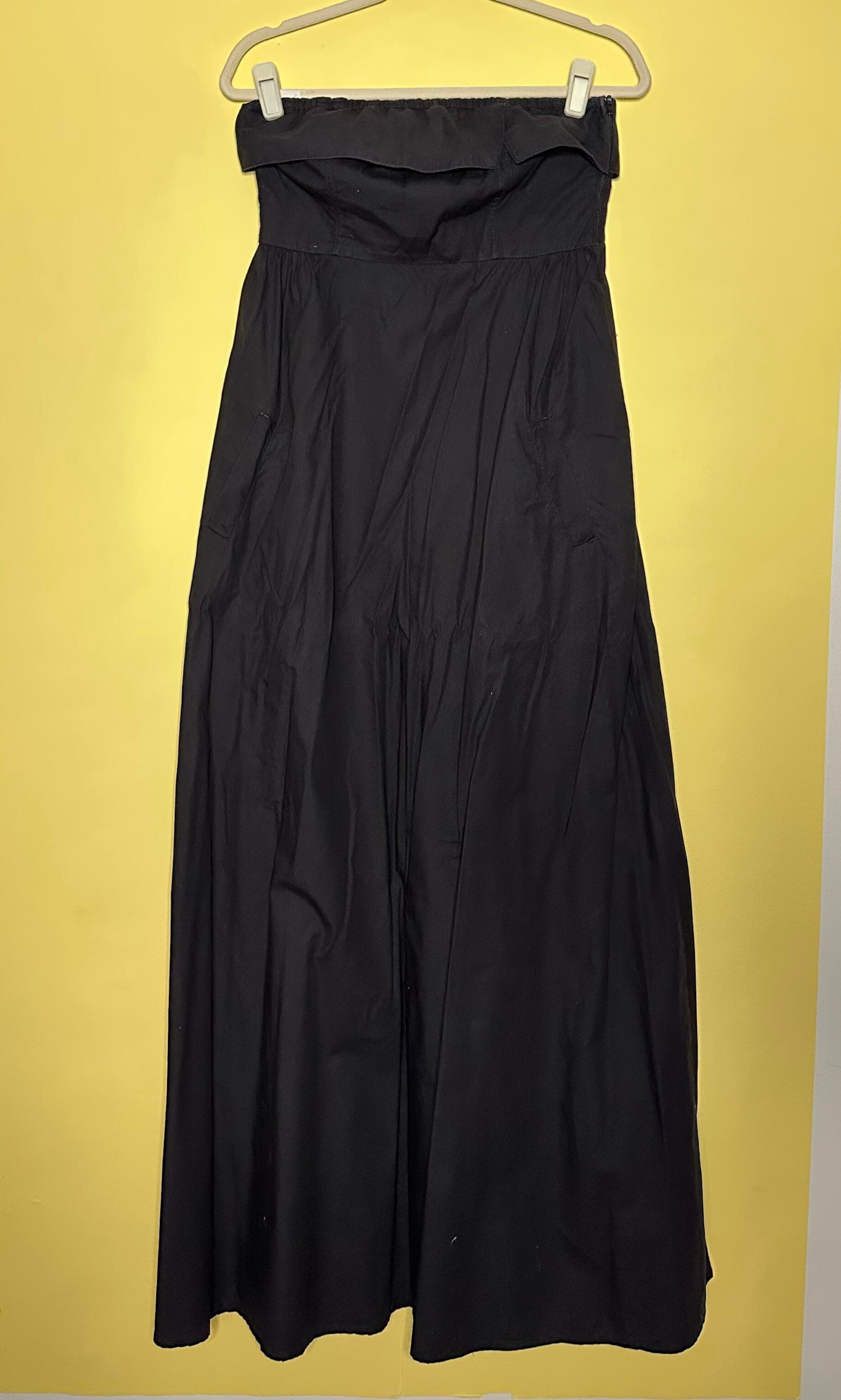 Vestido longo sem alça com bolso