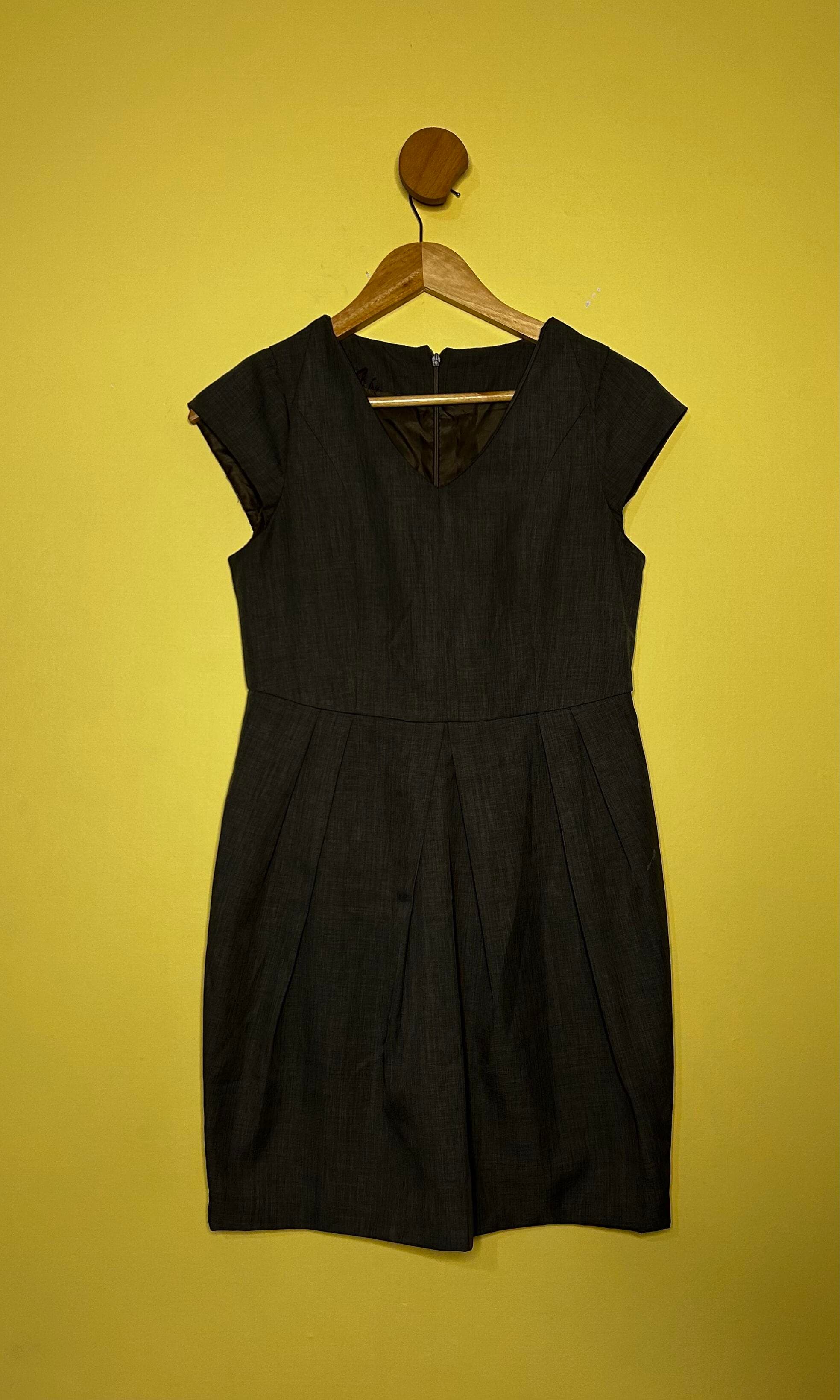 Vestido mini cintura drapeada