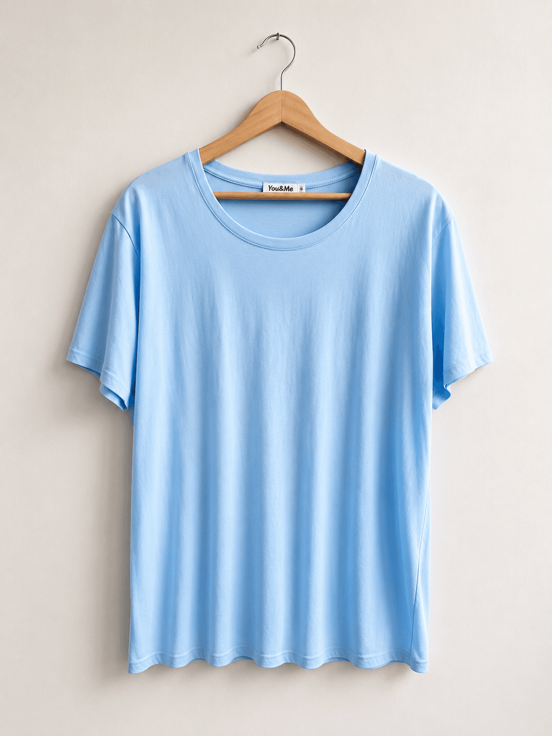 Camiseta básica azul bebê