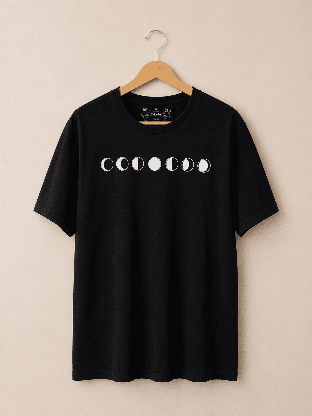 Camiseta preta fases da lua