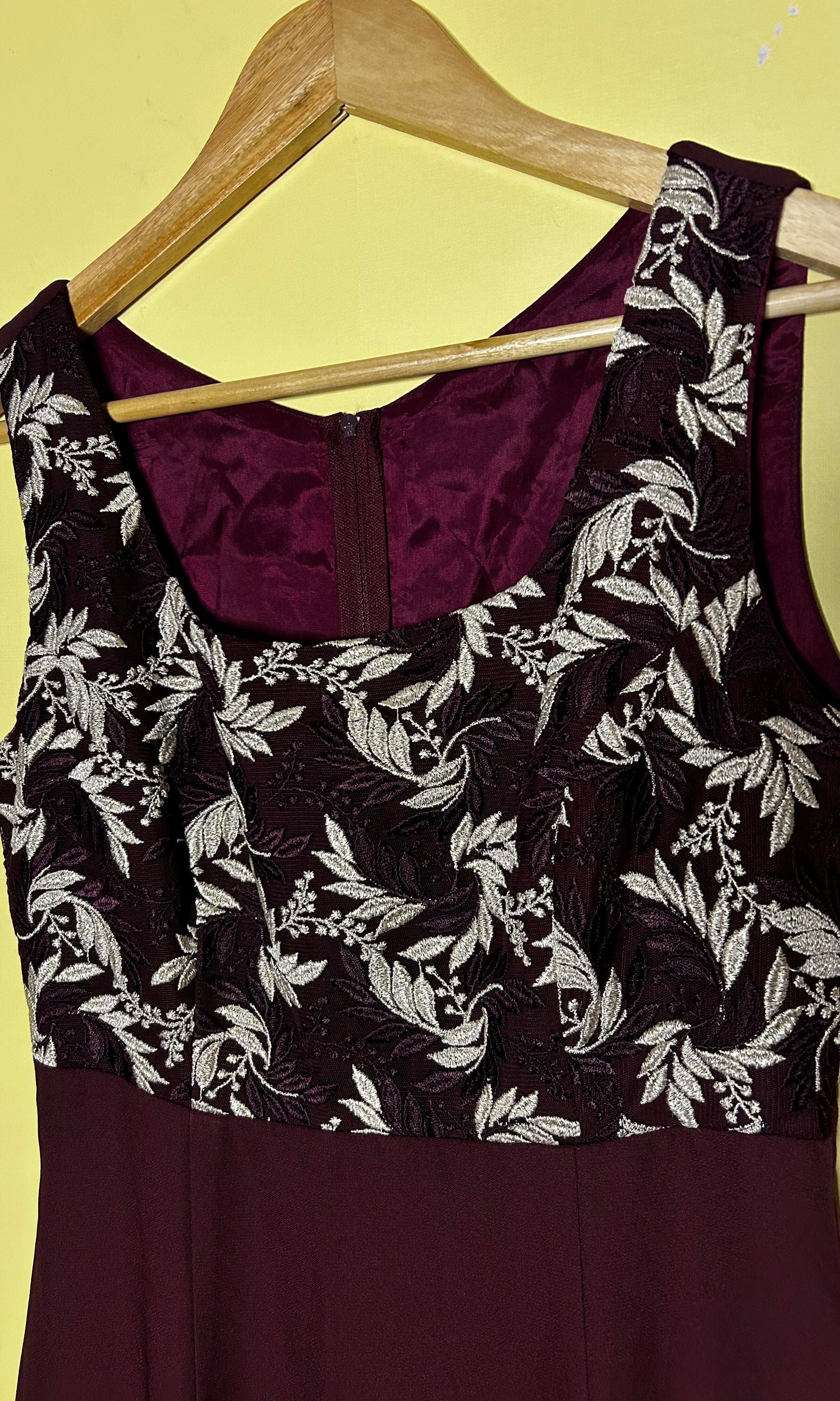 Vestido longo regata renda busto — foto 3